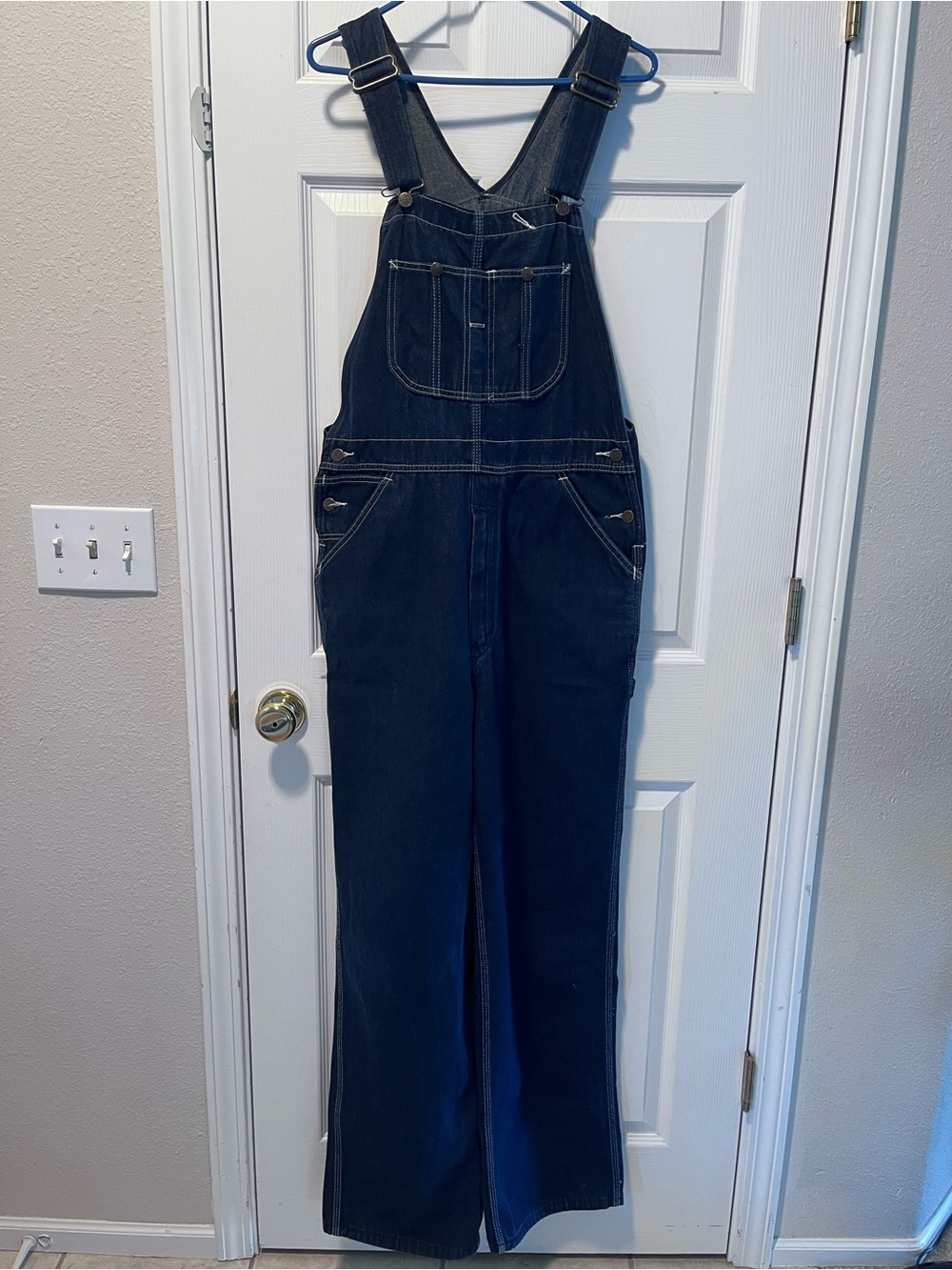 Men's Dark Blue Denim Overalls - Classic Workwear Style